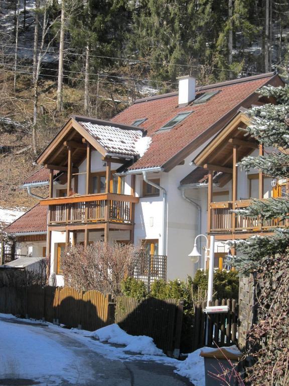 Ferienhaus Waldsicht Flachau Ruang foto